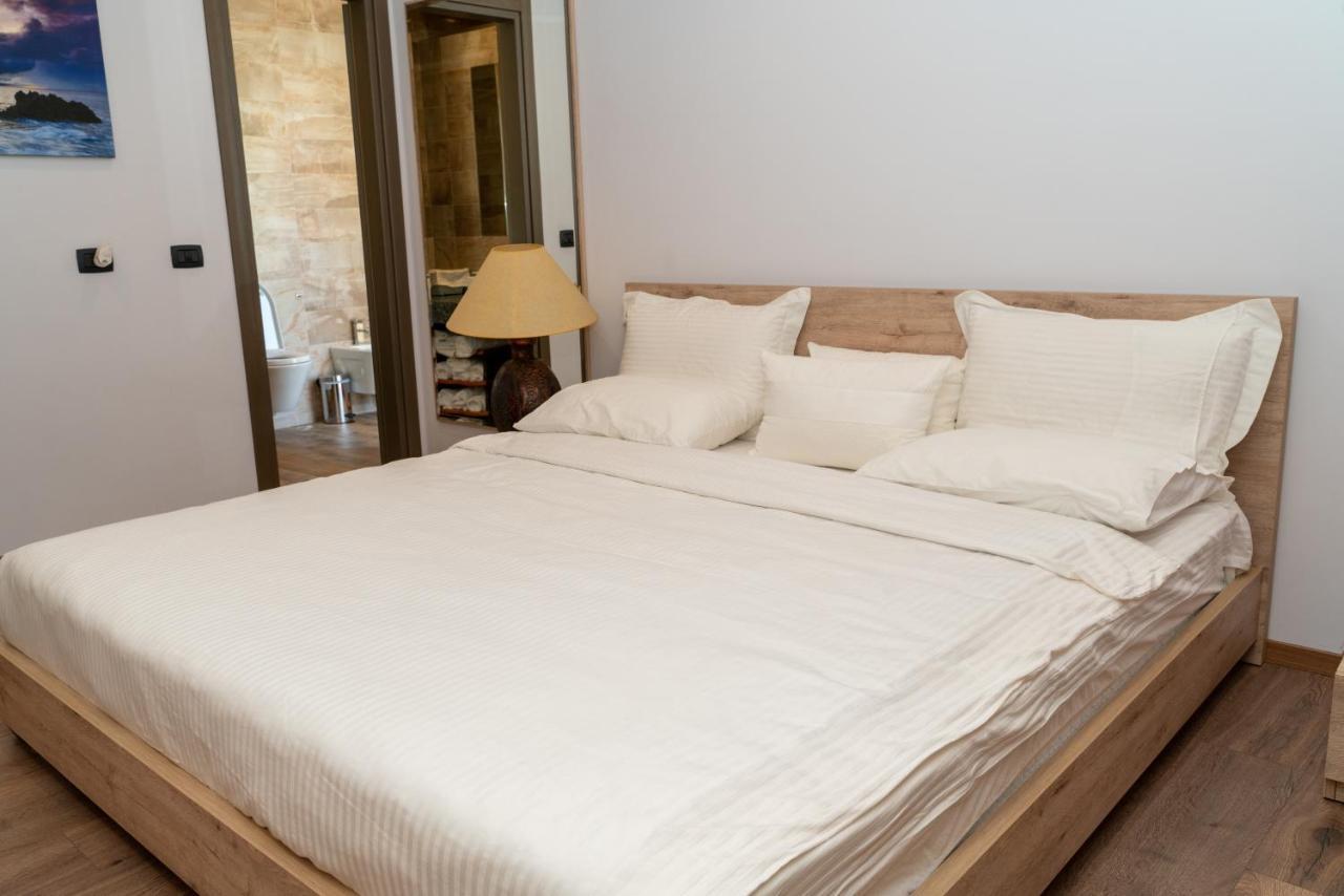 Limani Deluxe Apartment 3 Sarandë Buitenkant foto